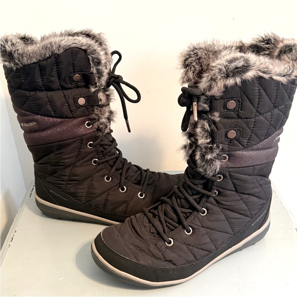 NWOT Columbia Sportswear Women's Heavenly
Omni-Heat Lace Up Black Winter Boots 8 - Picture 3 of 10